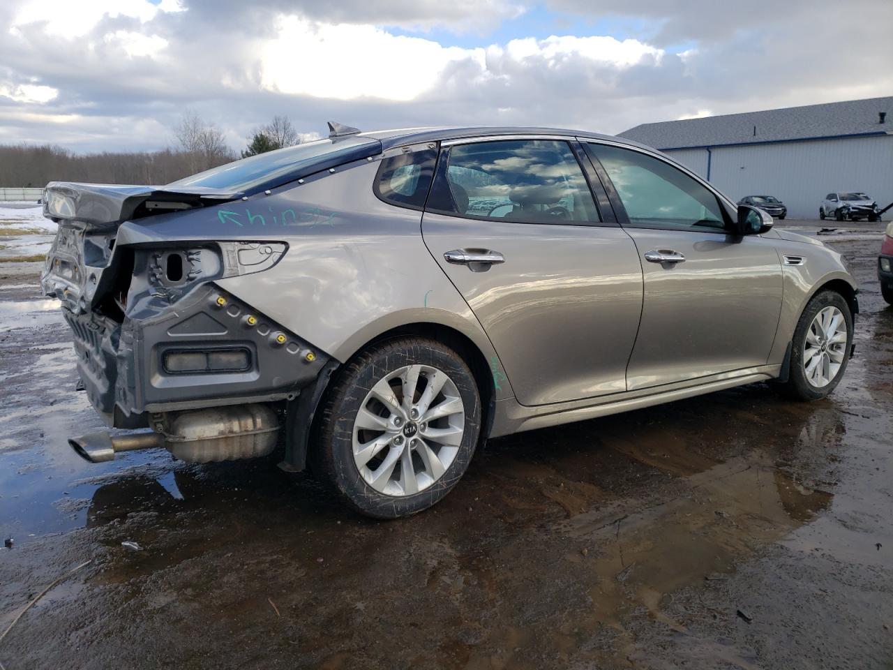 2018 Kia Optima - Image 3