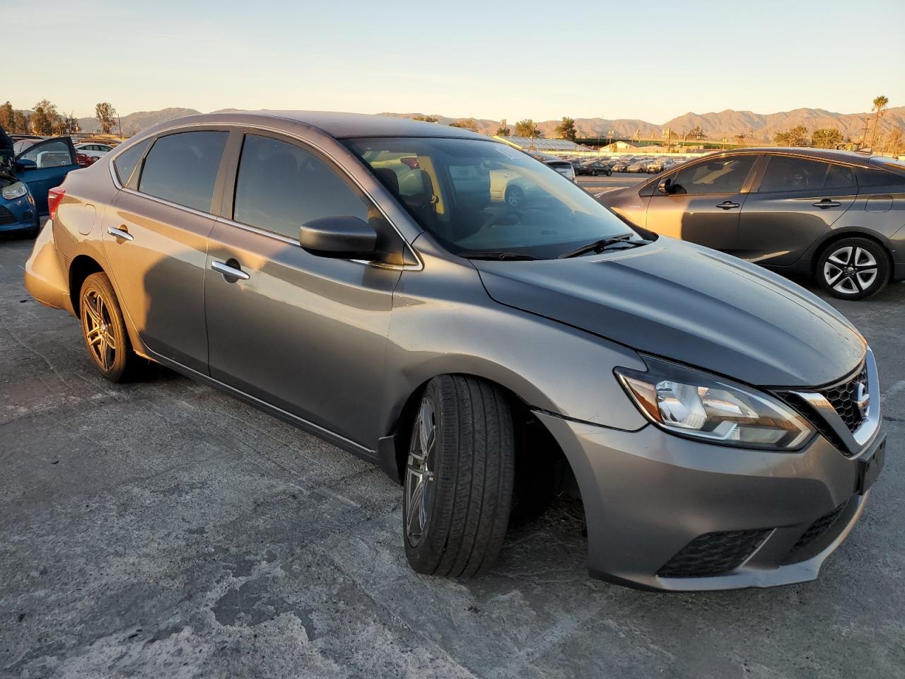 VIN 3N1AB7AP5GY222748 2016 NISSAN SENTRA no.4