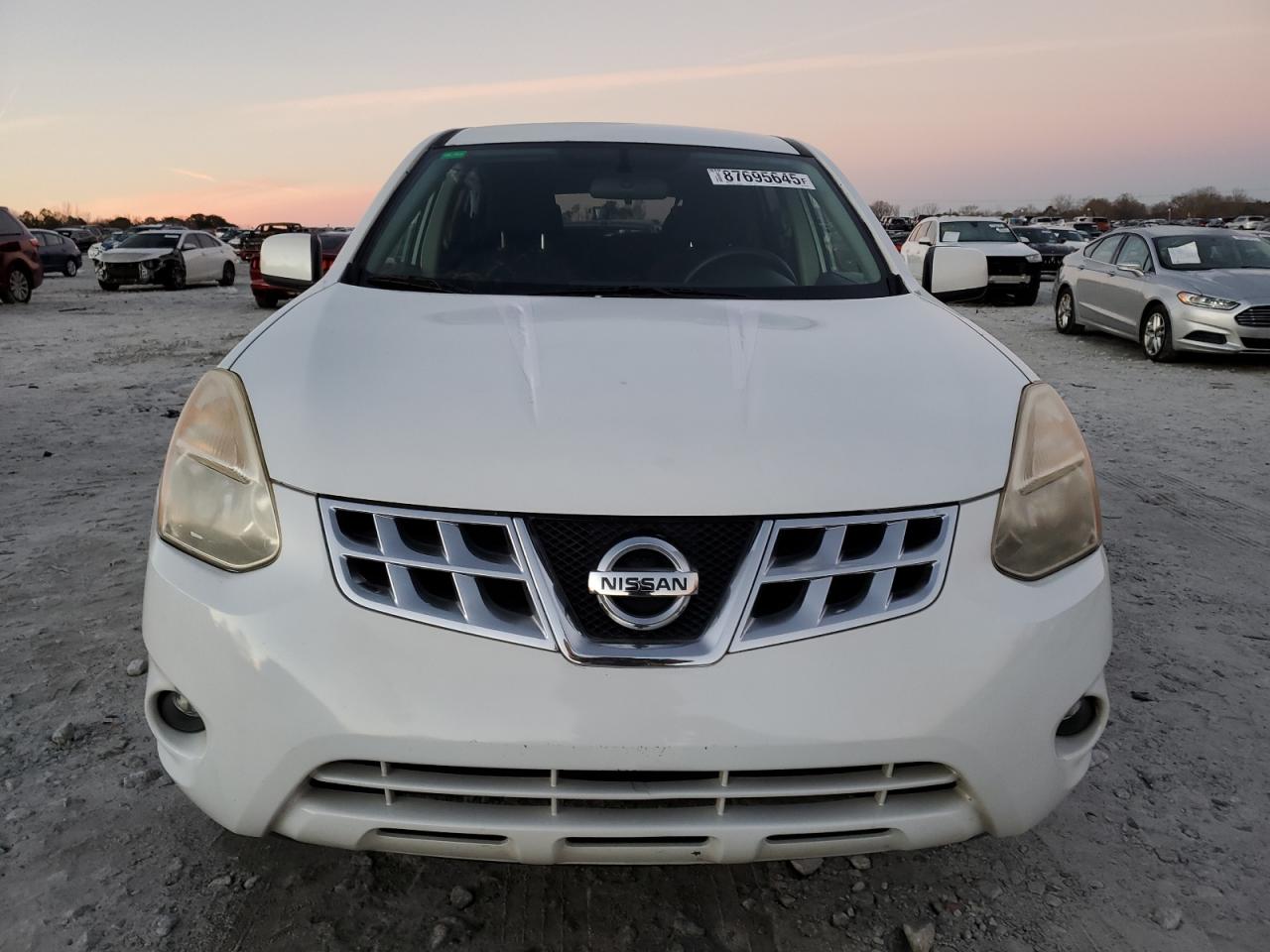 2013 Nissan Rogue - Image 5