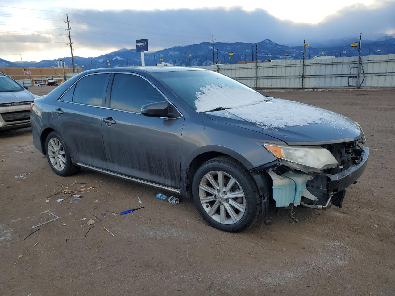 2014 Toyota Camry - Image 4