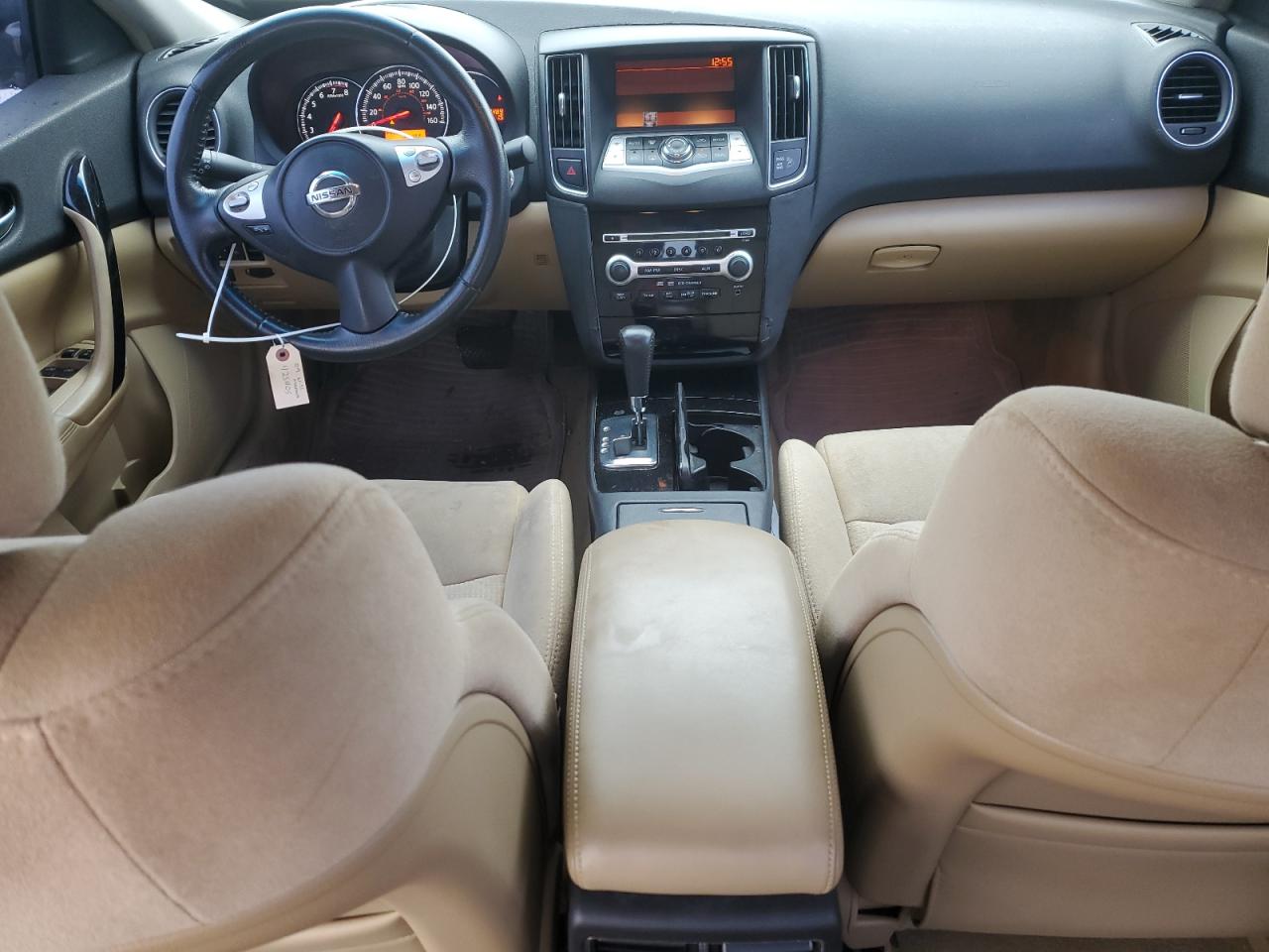 2009 Nissan Maxima - Image 8