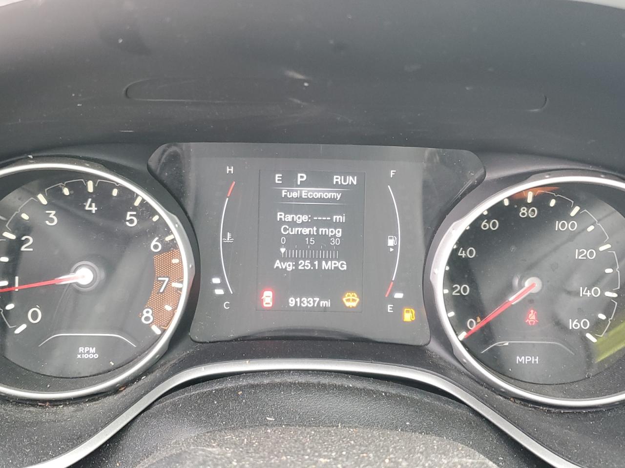 2021 Jeep Compass - Image 9