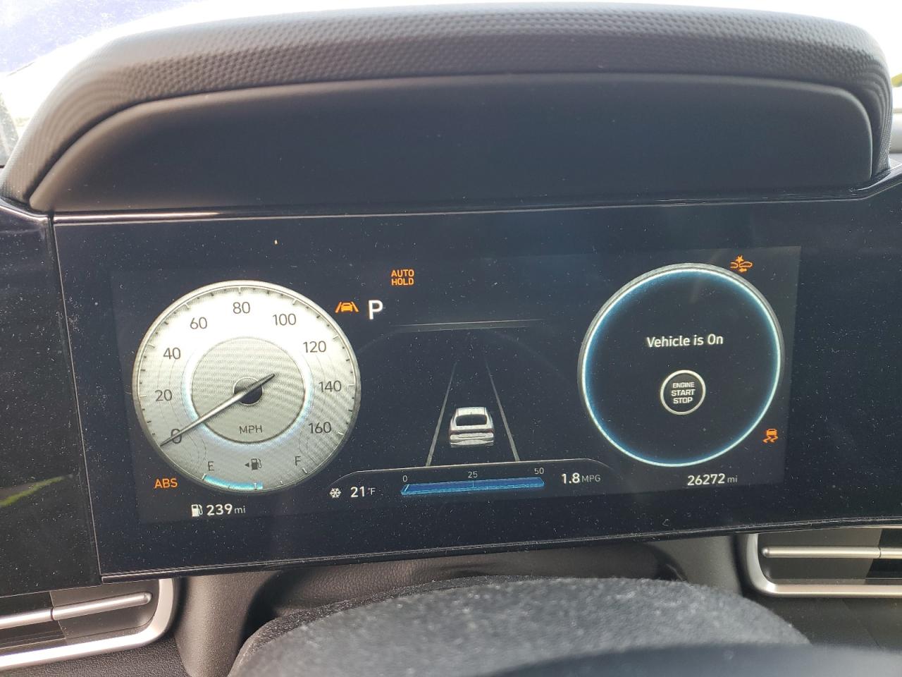 2023 Hyundai Elantra - Image 9