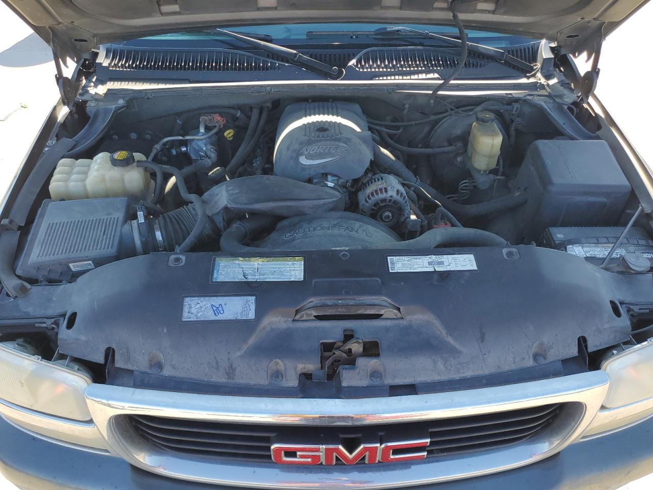 2001 GMC Sierra - Image 11