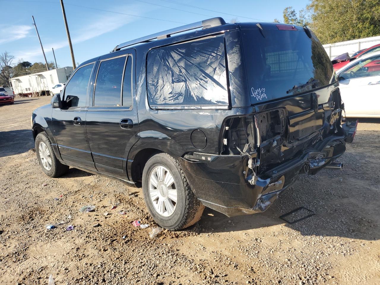 2007 Lincoln Navigator - Image 2