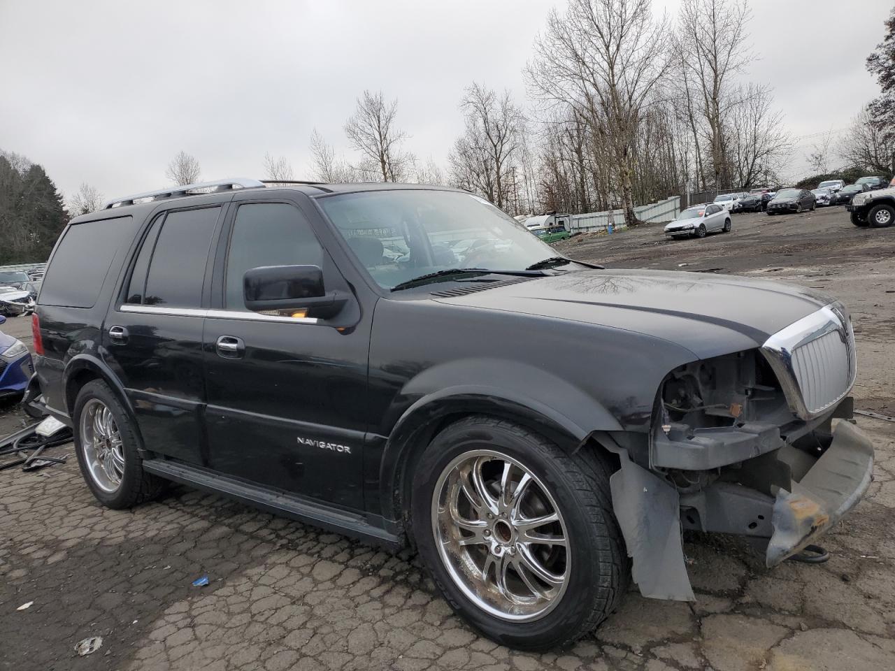 2006 Lincoln Navigator - Image 4