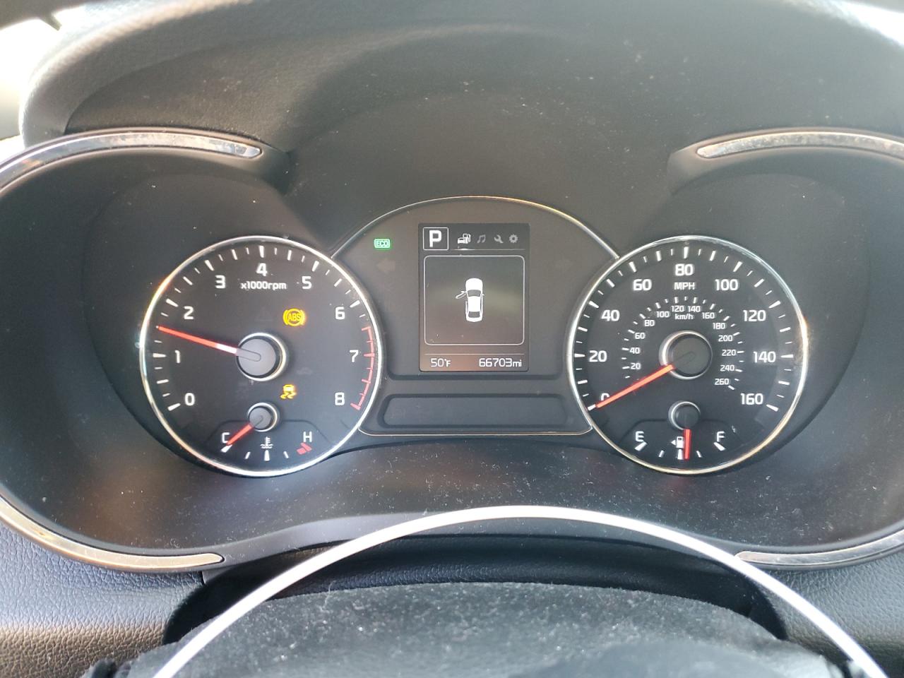 2018 Kia Forte - Image 9