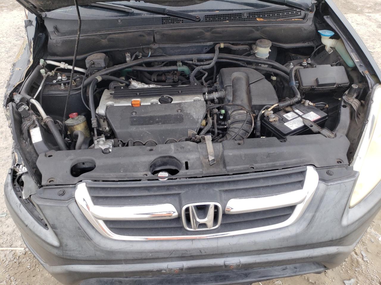 2004 Honda CR-V - Image 12