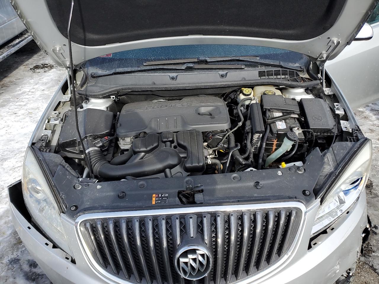 2015 Buick Verano - Image 11