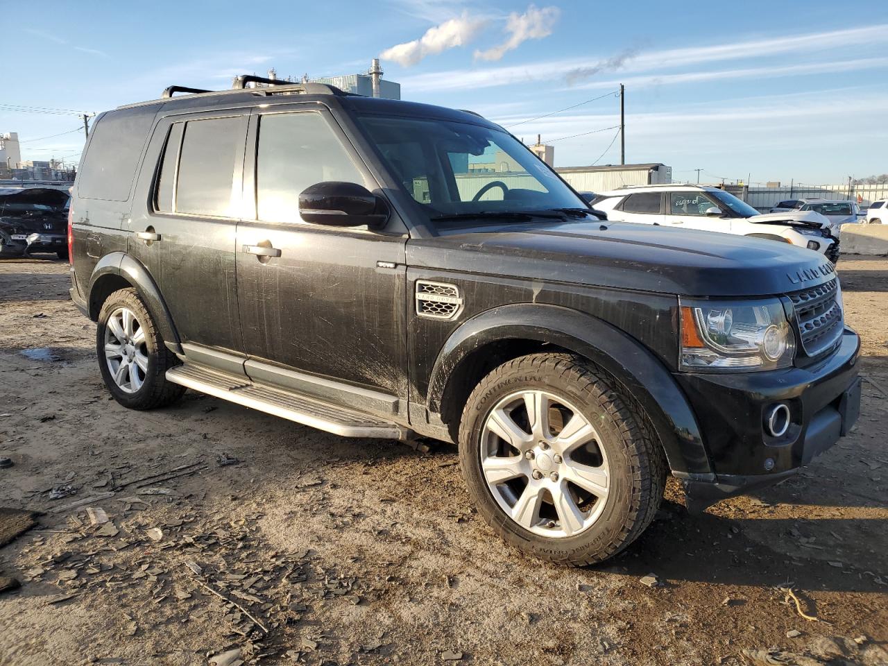 2016 Land Rover LR4 - Image 4