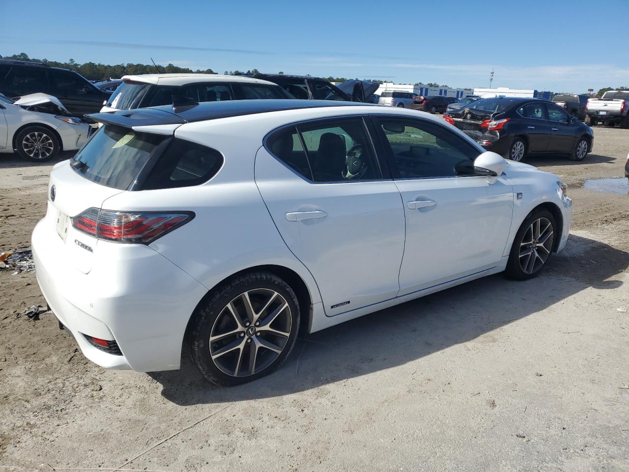 2014 Lexus CT - Image 3