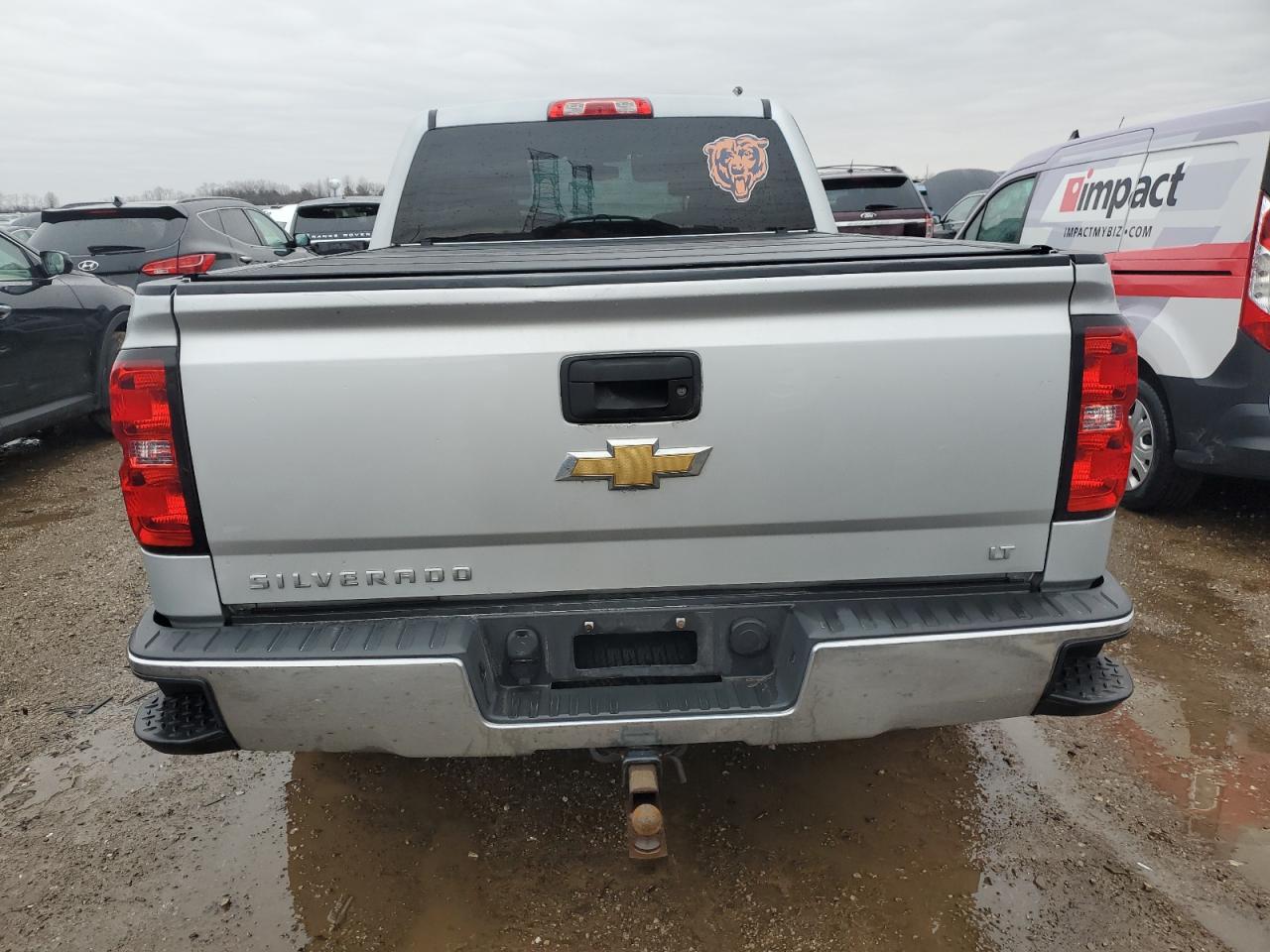 2015 Chevrolet Silverado - Image 6