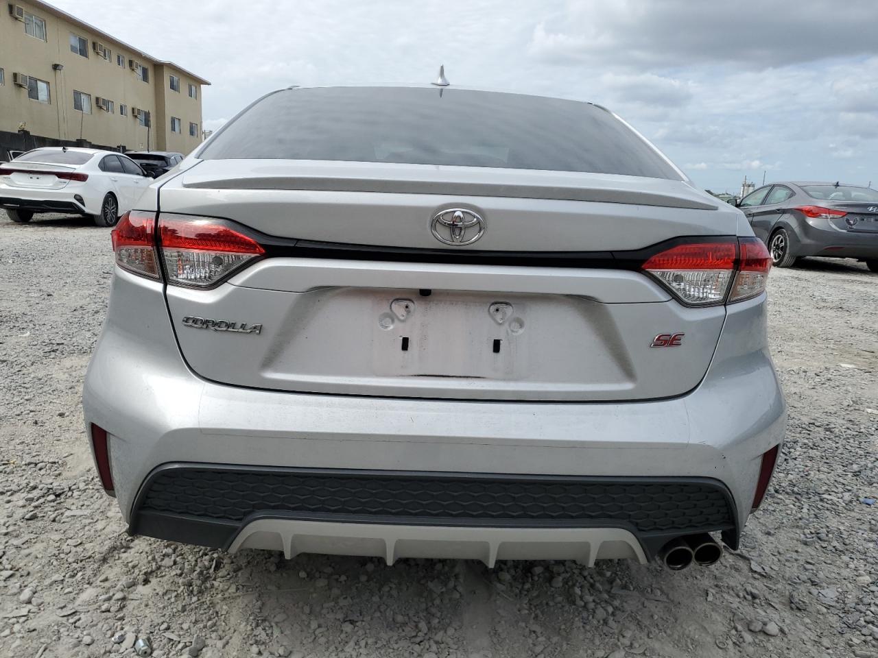 2022 Toyota Corolla - Image 6