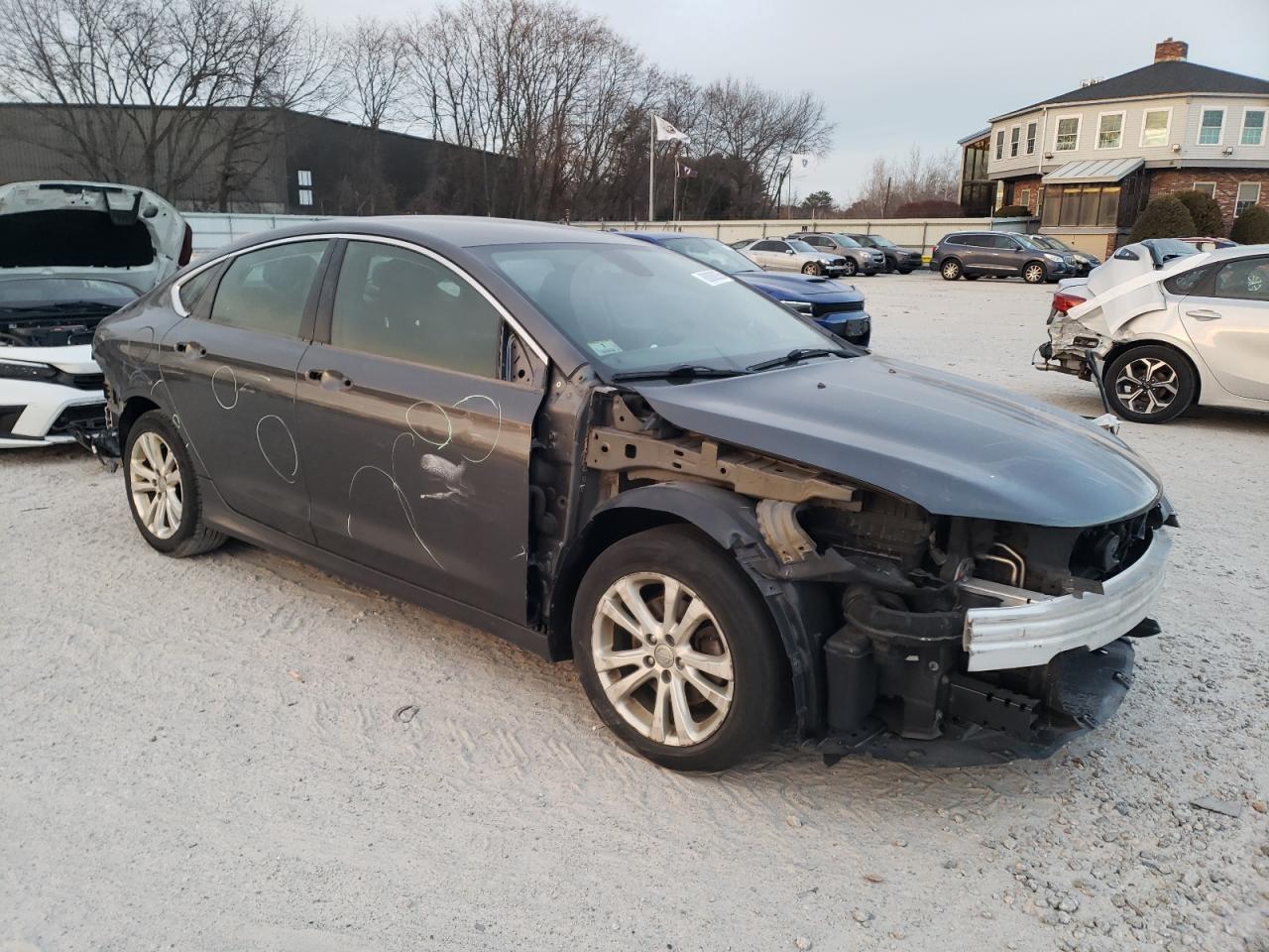 2015 Chrysler 200 - Image 4