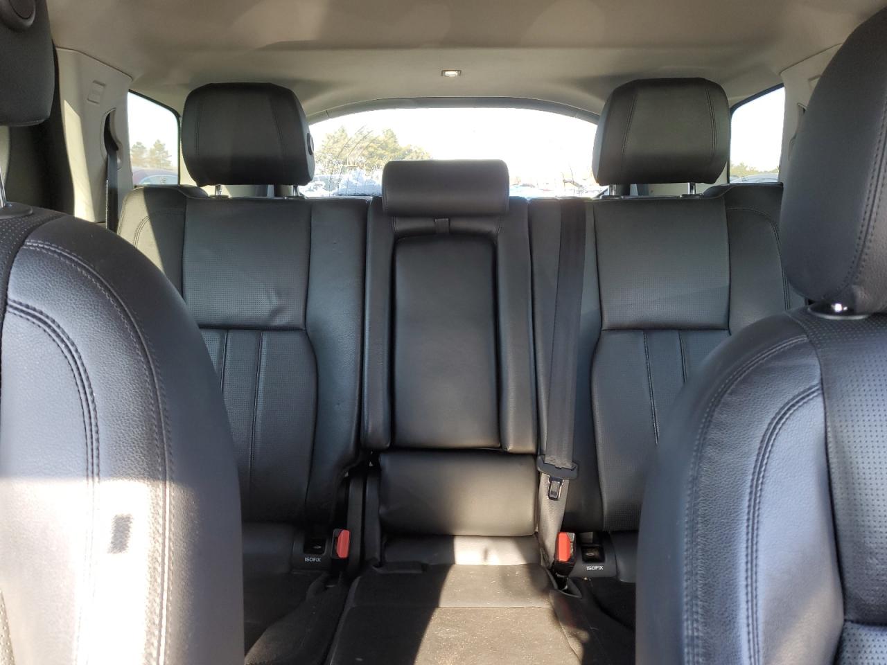 2017 Land Rover Discovery - Image 10