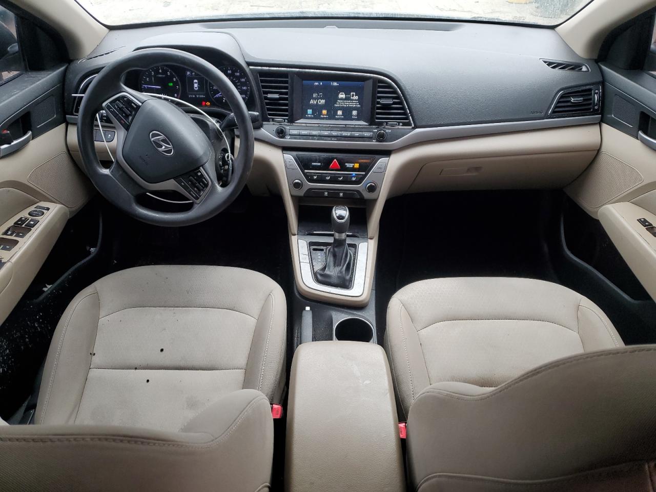 2018 Hyundai Elantra - Image 8