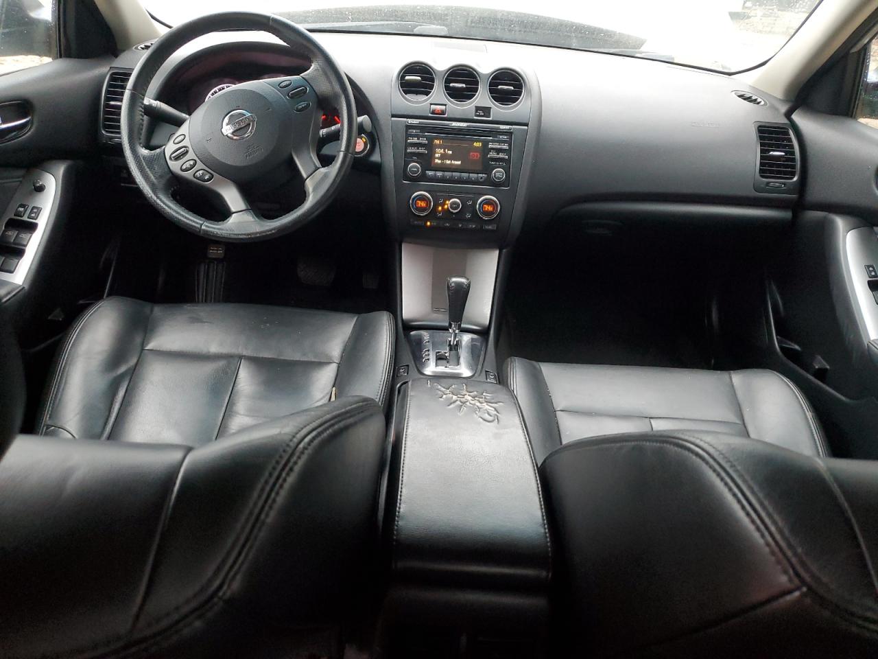 2012 Nissan Altima - Image 8