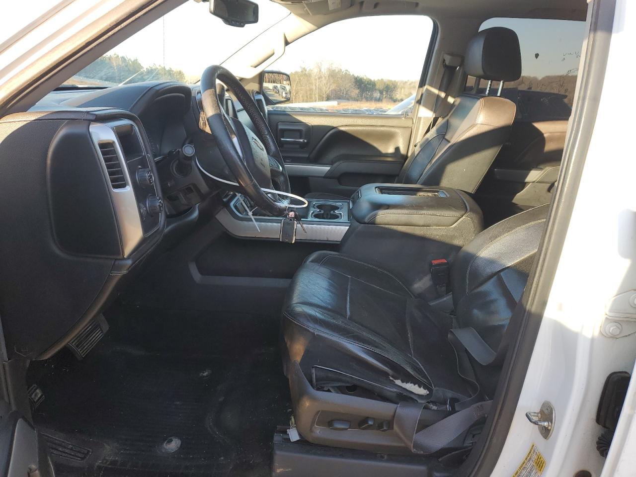 2016 Chevrolet Silverado - Image 7