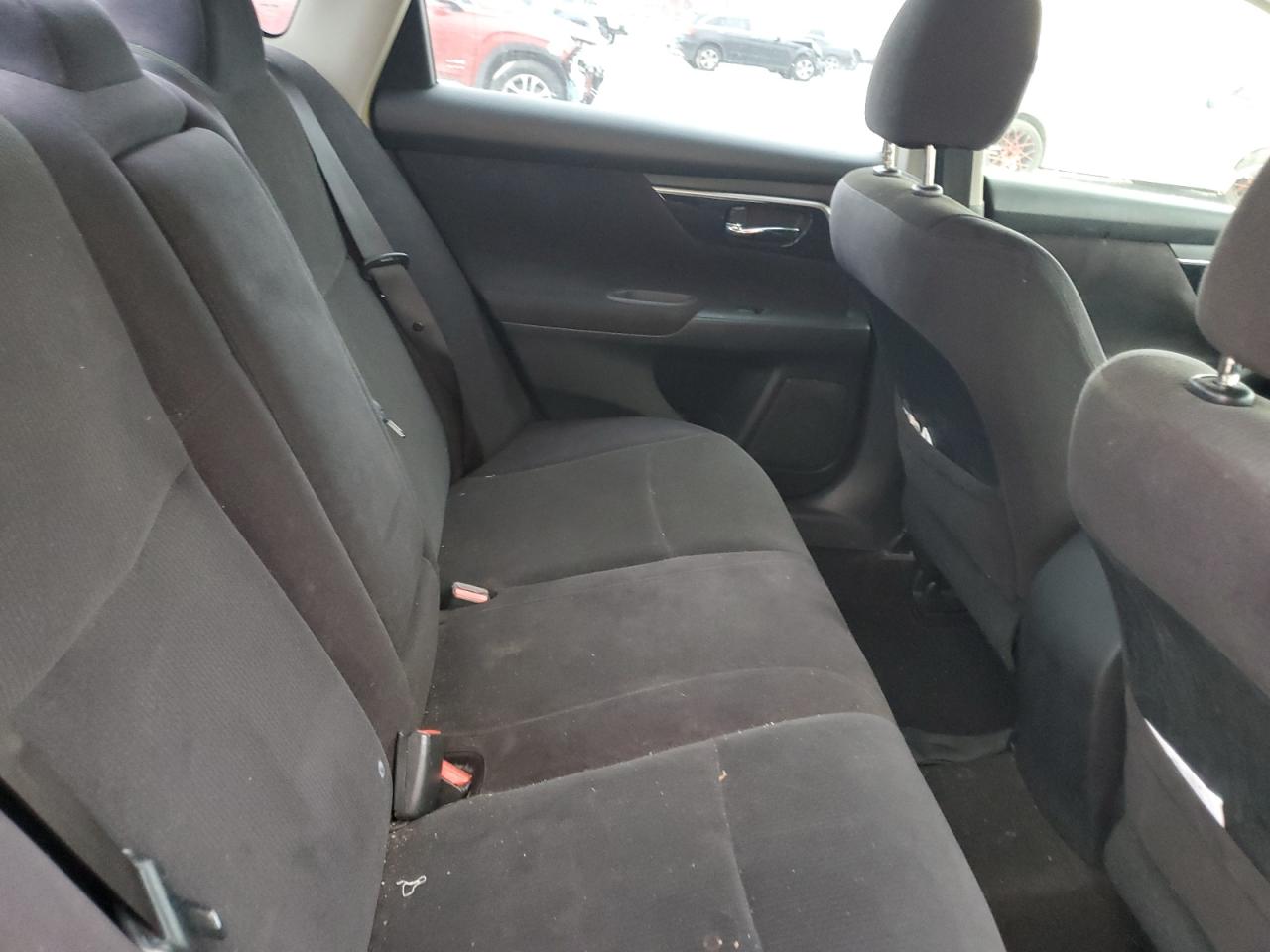 2013 Nissan Altima - Image 10