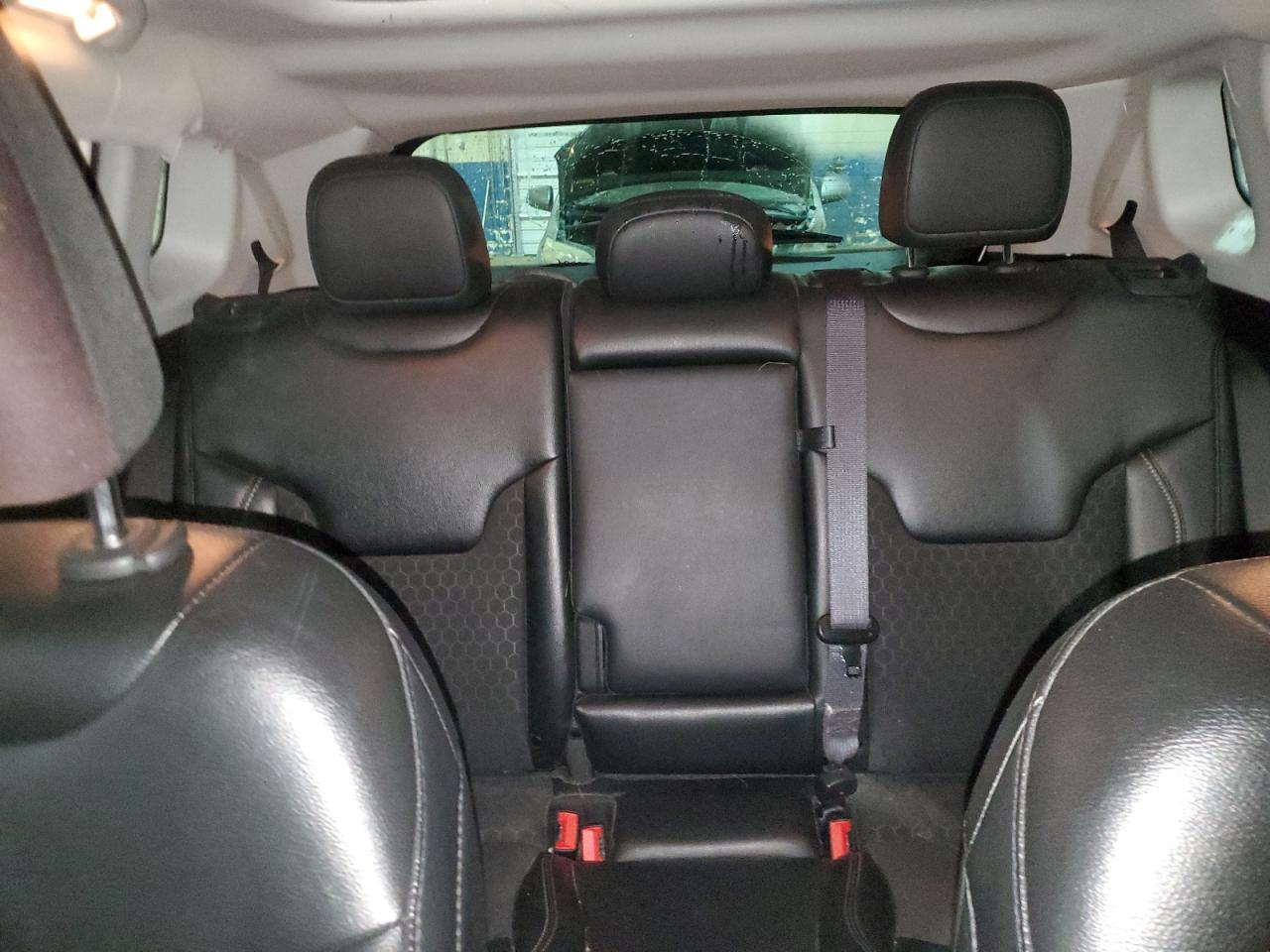 2020 Jeep Compass - Image 10