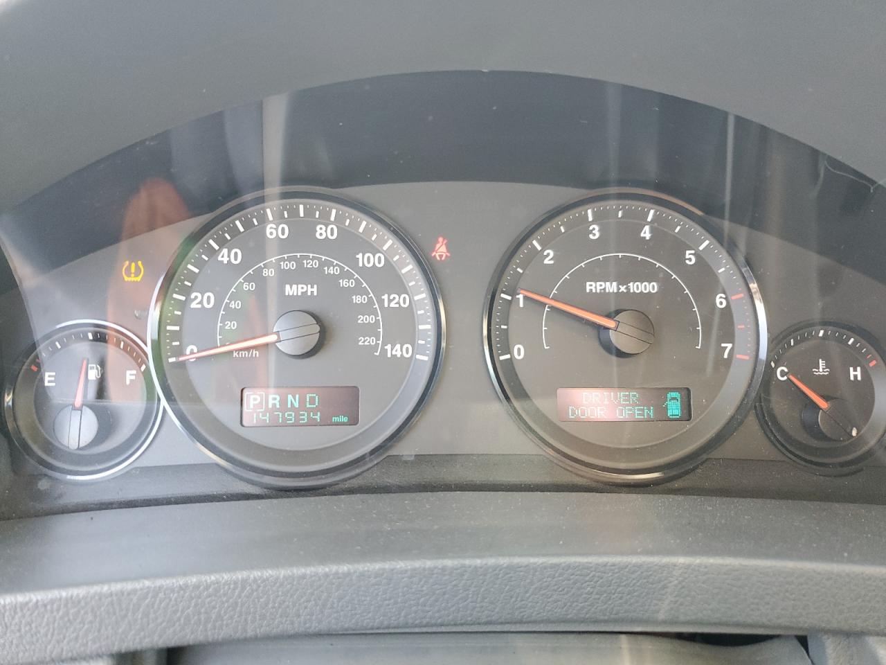 2006 Jeep Grand Cherokee - Image 9