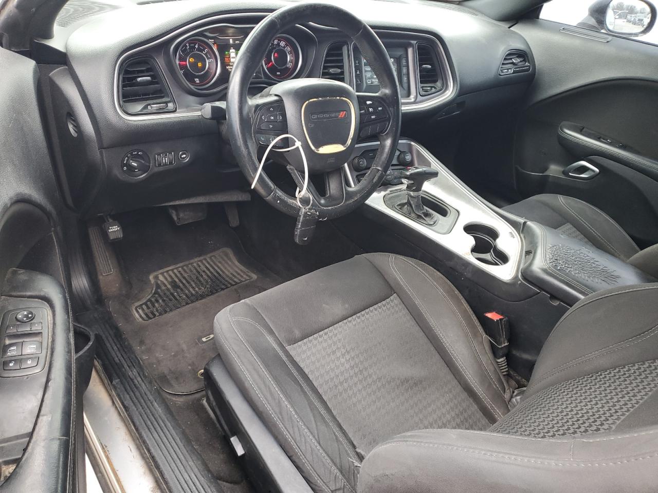 2015 Dodge Challenger - Image 8