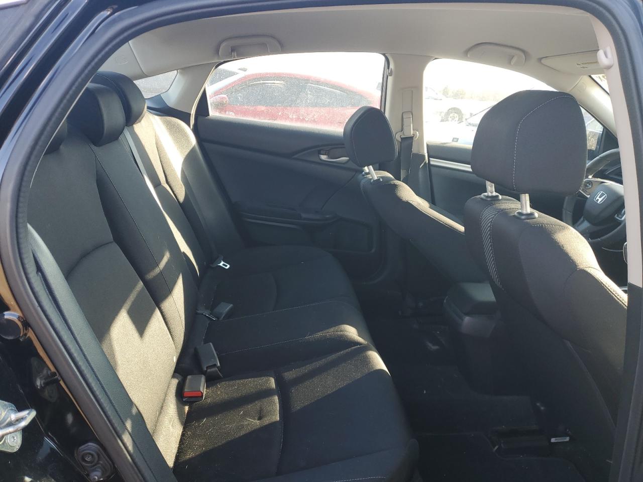 2018 Honda Civic - Image 10