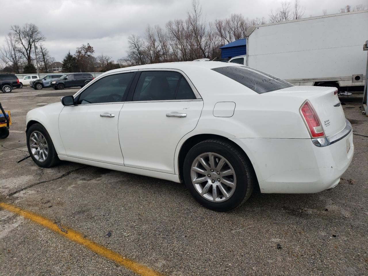 2011 Chrysler 300 - Image 2