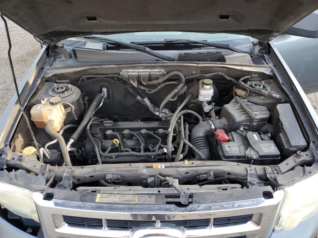 2010 Ford Escape - Image 14