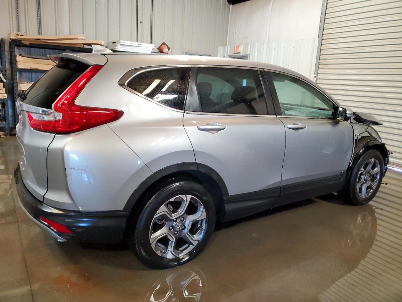 2018 Honda CR-V - Image 3