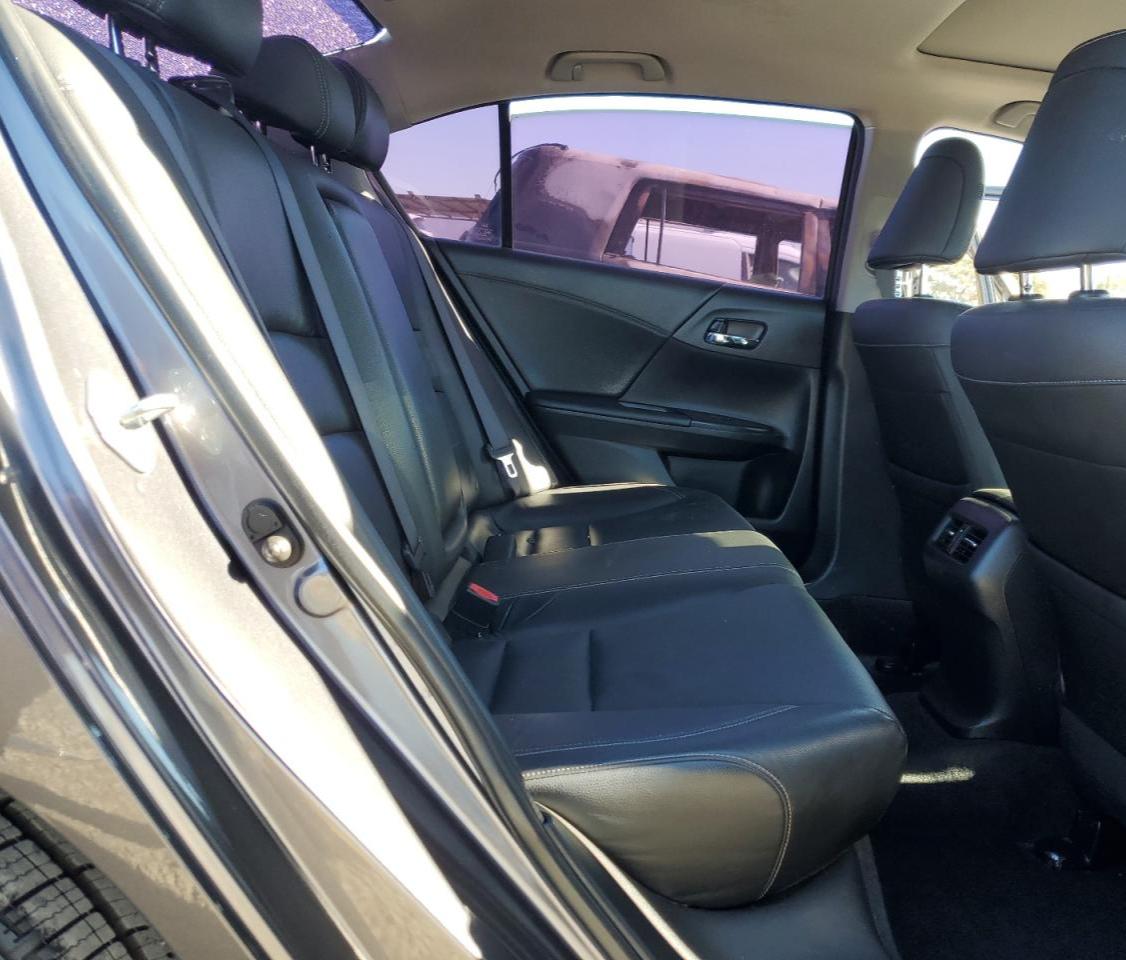 2017 Honda Accord - Image 10