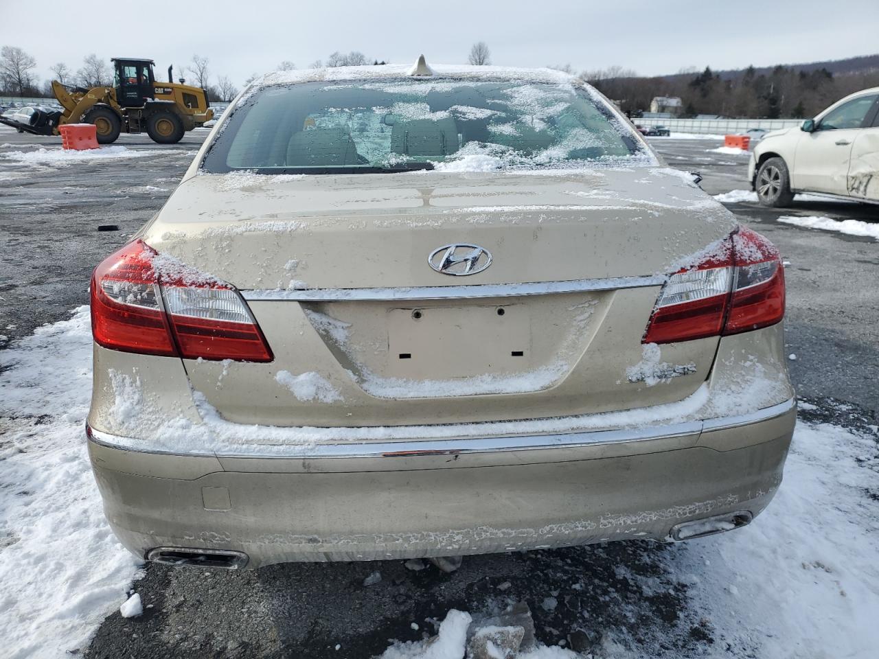 2012 Hyundai Genesis - Image 6