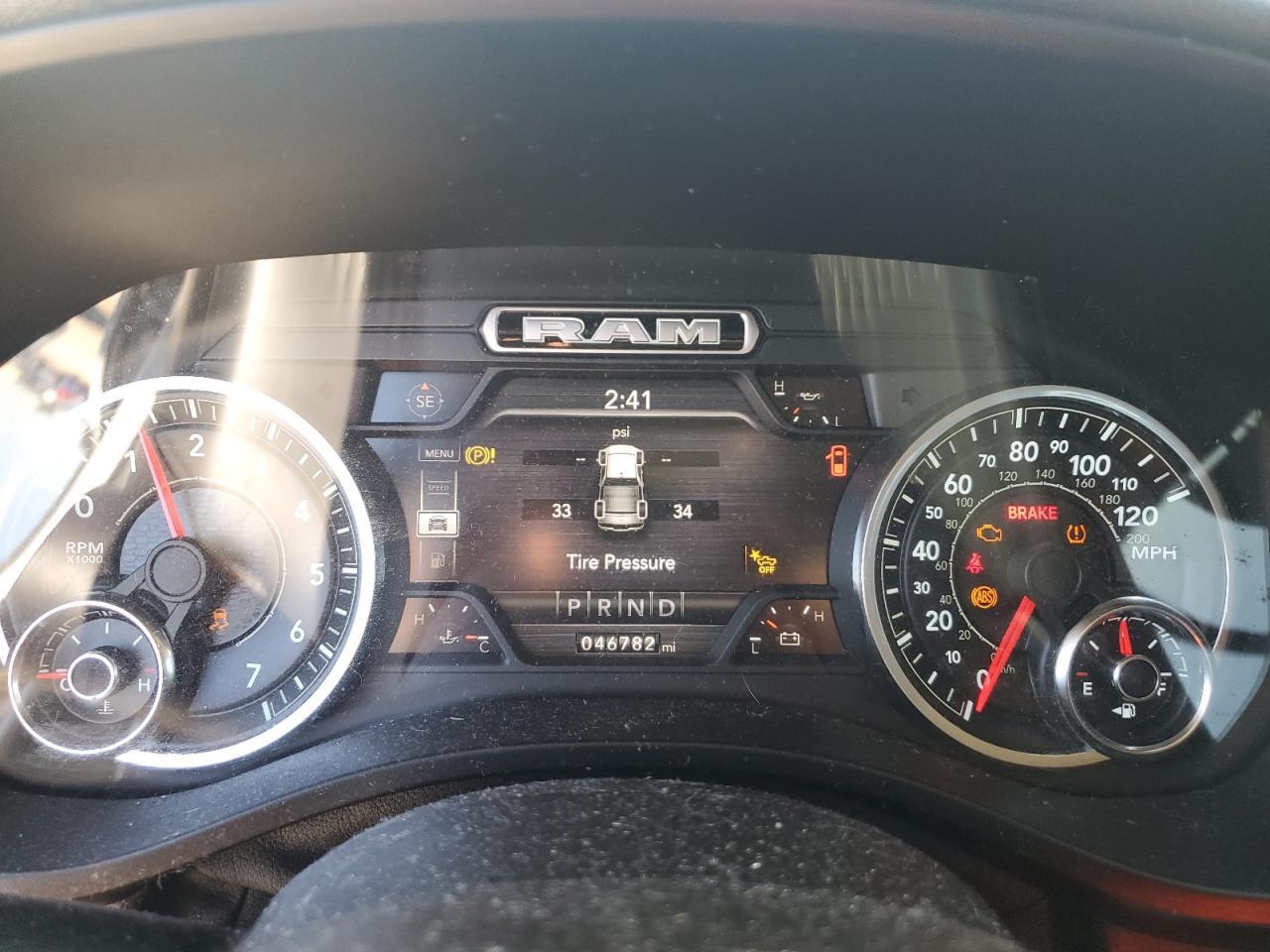 2021 RAM 1500 - Image 9