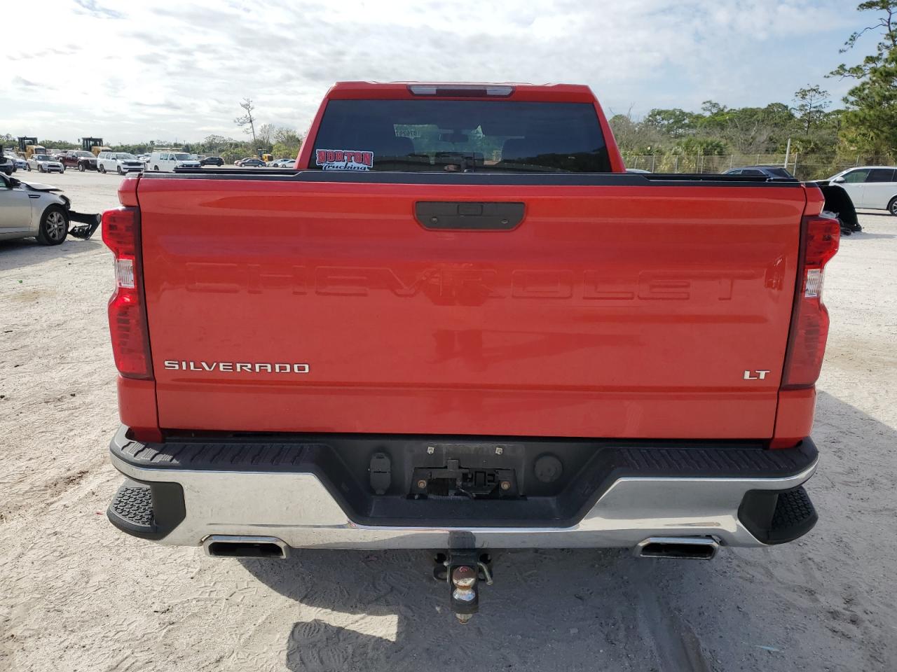 2019 Chevrolet Silverado - Image 6
