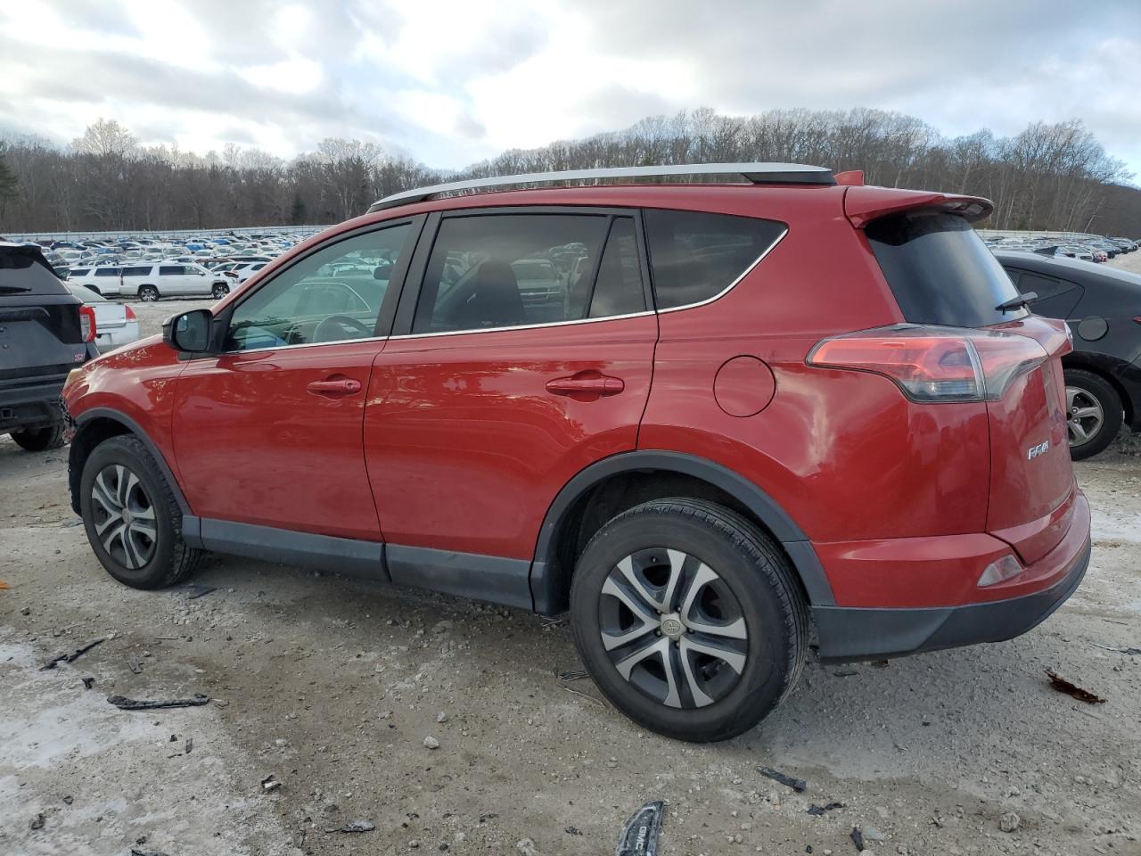 2016 Toyota RAV 4 - Image 2