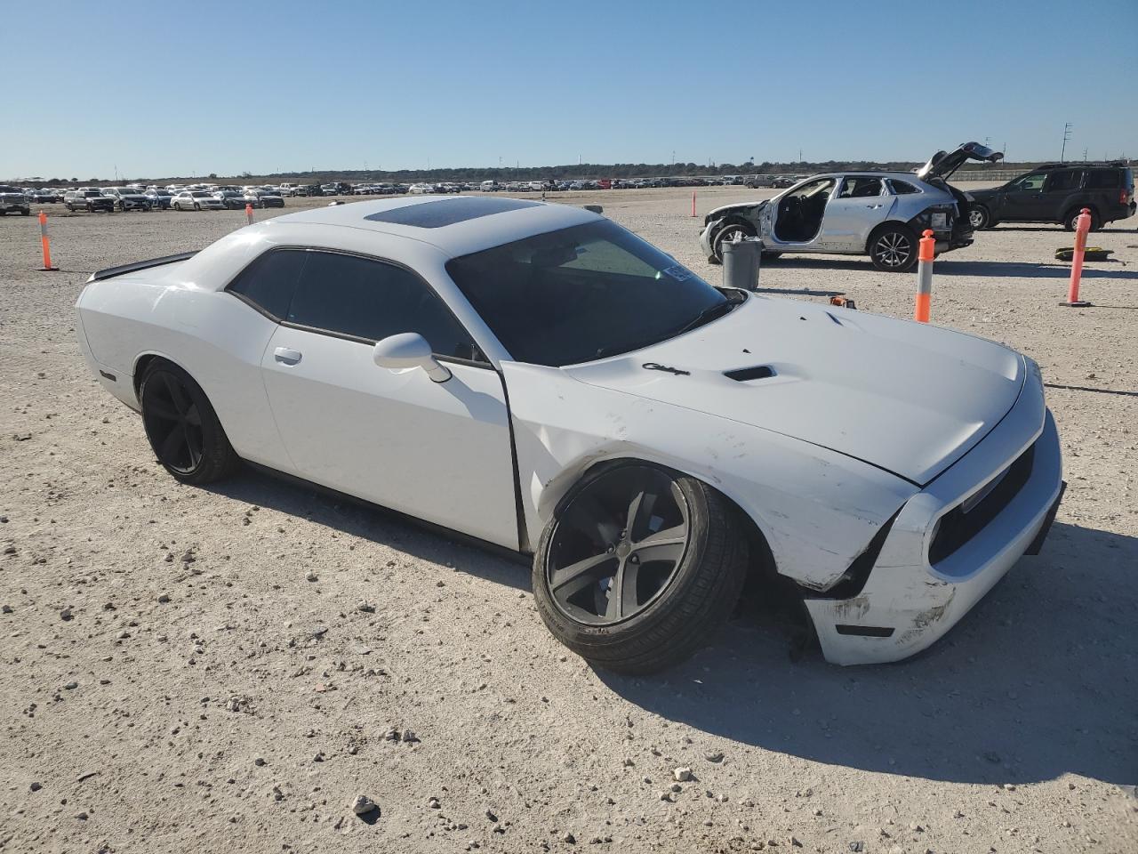 2013 Dodge Challenger - Image 4
