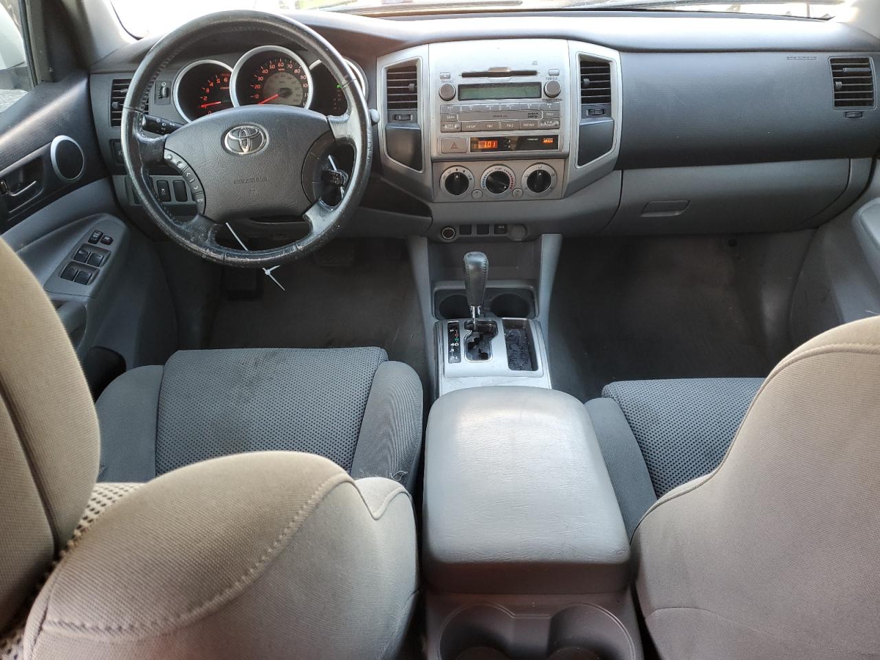 2010 Toyota Tacoma - Image 8