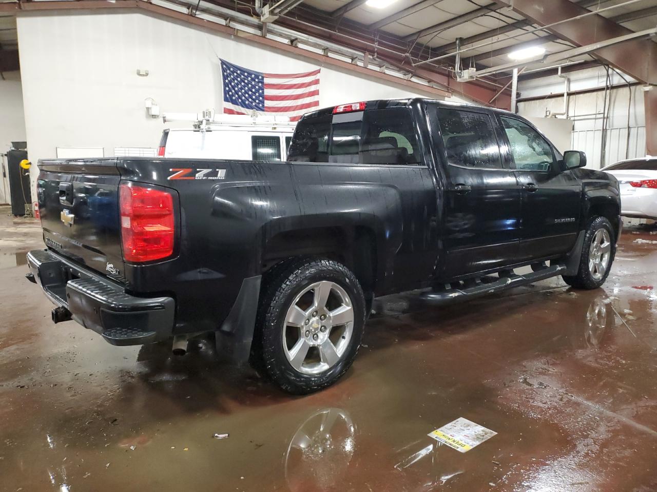 2018 Chevrolet Silverado - Image 3