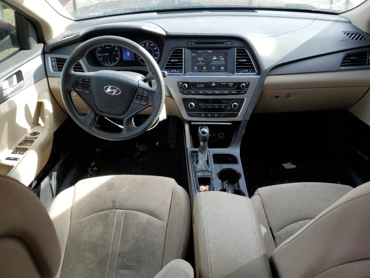 2016 Hyundai Sonata - Image 8