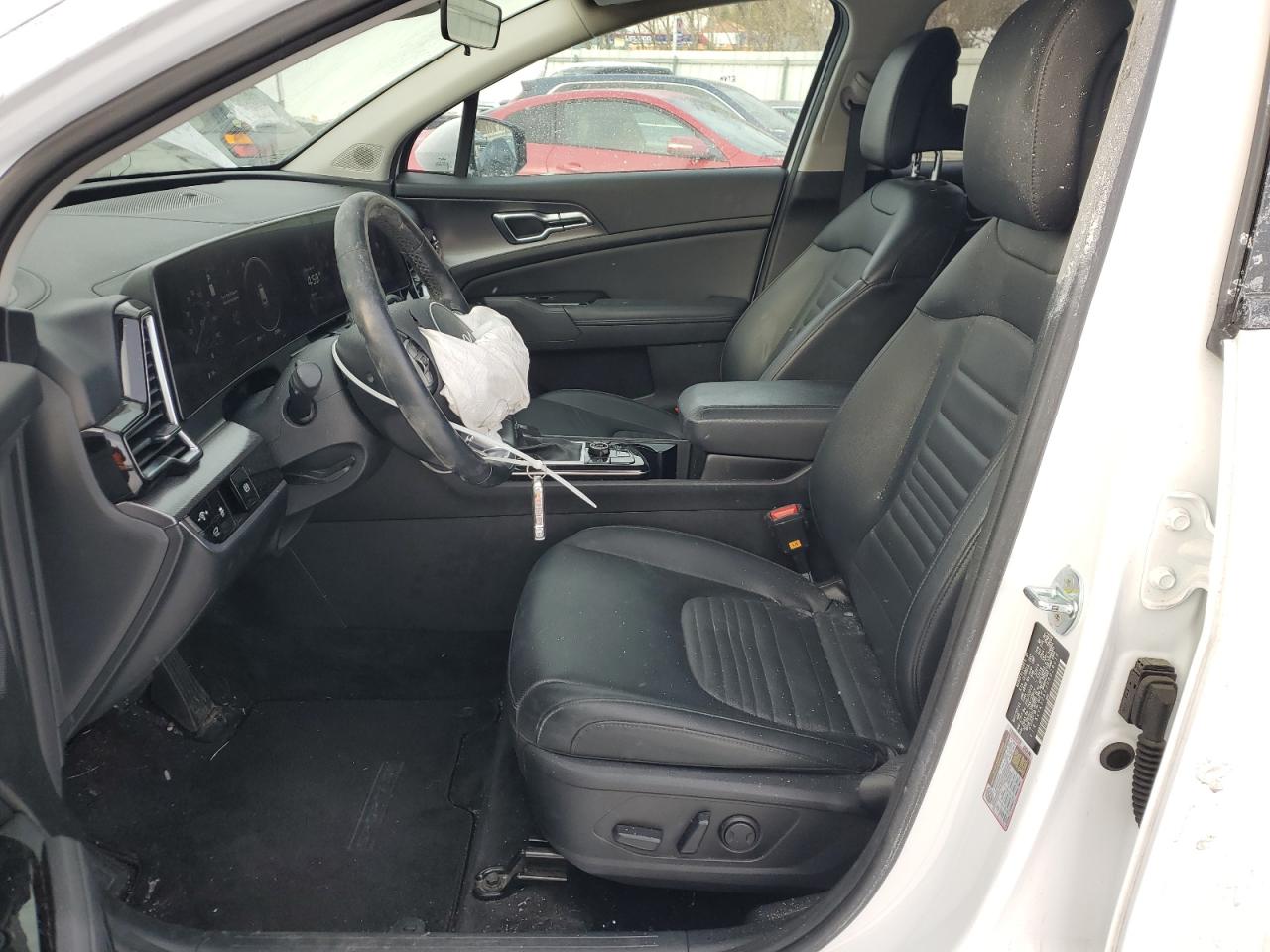 2023 Kia Sportage - Image 7