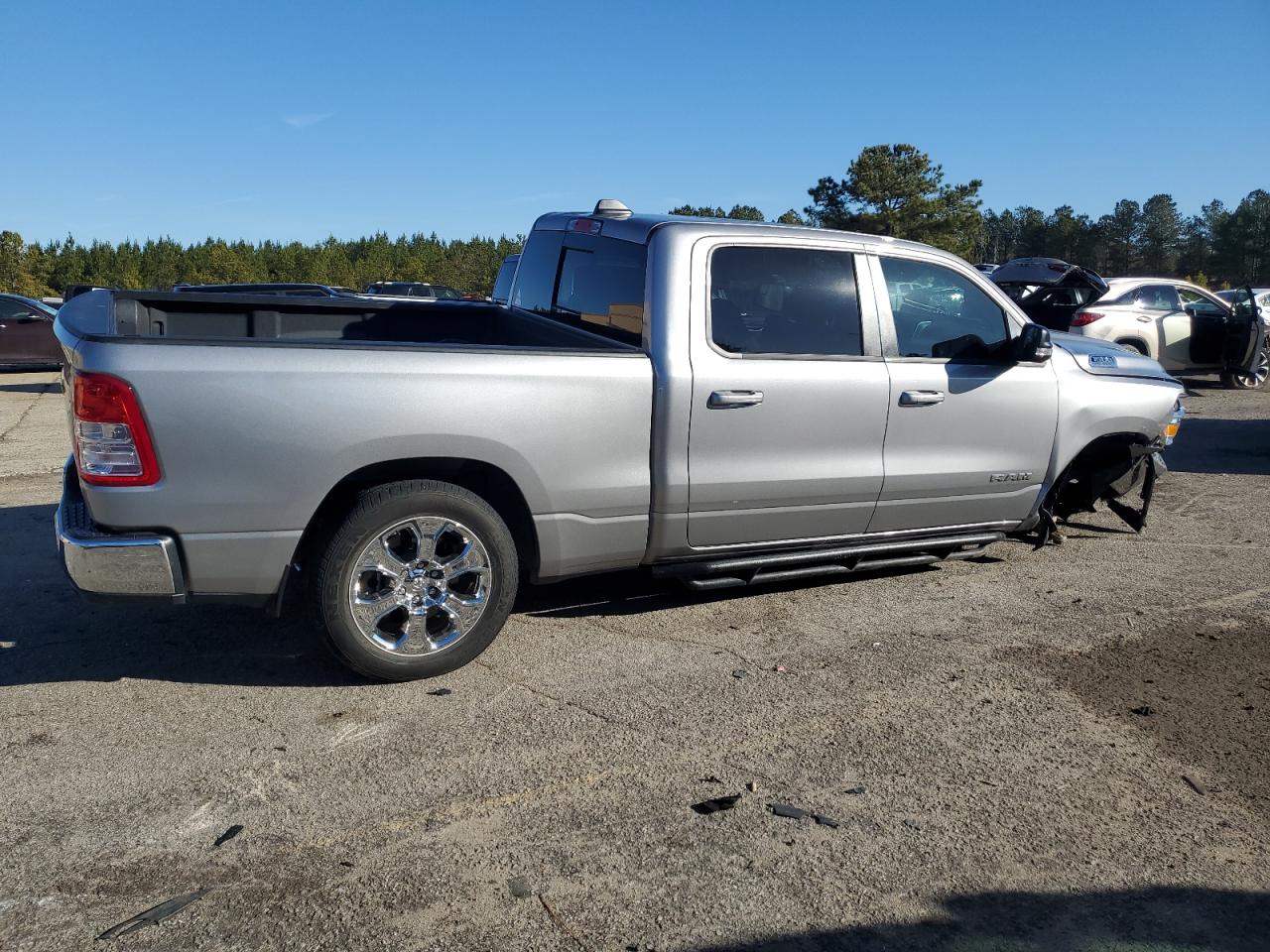 2022 RAM 1500 - Image 3