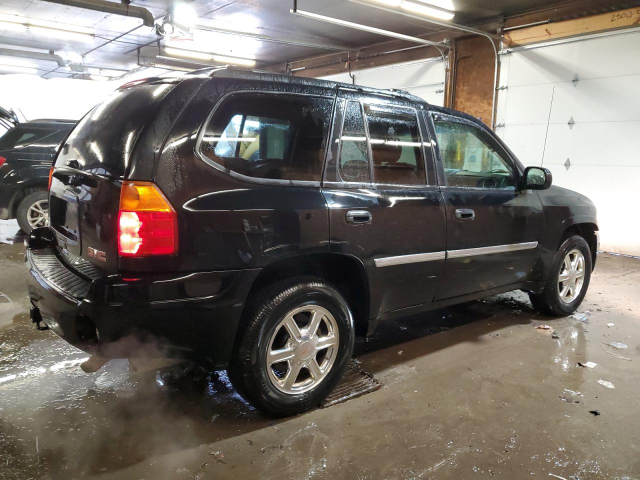 2008 GMC Envoy - Image 3