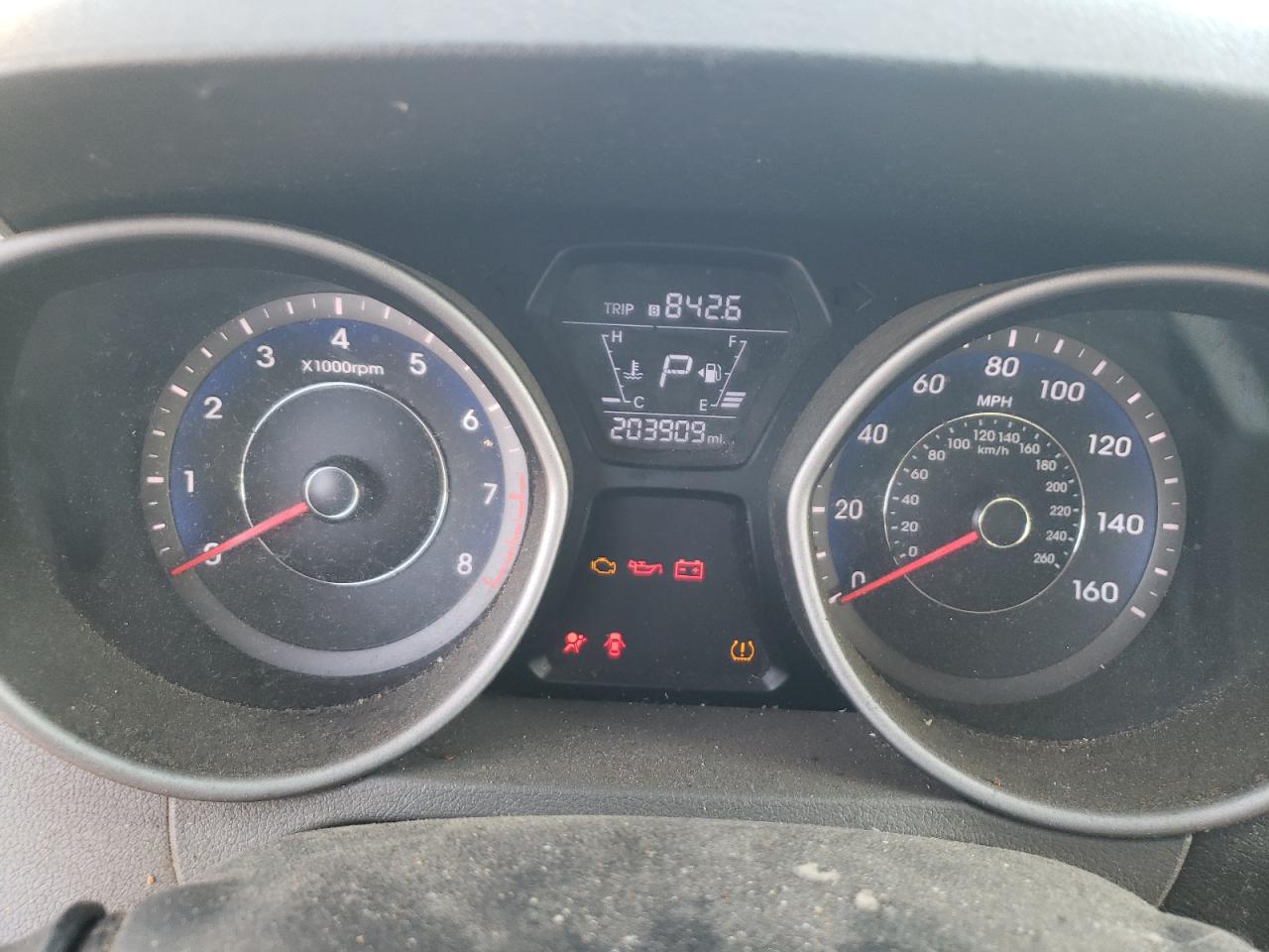 2014 Hyundai Elantra - Image 9