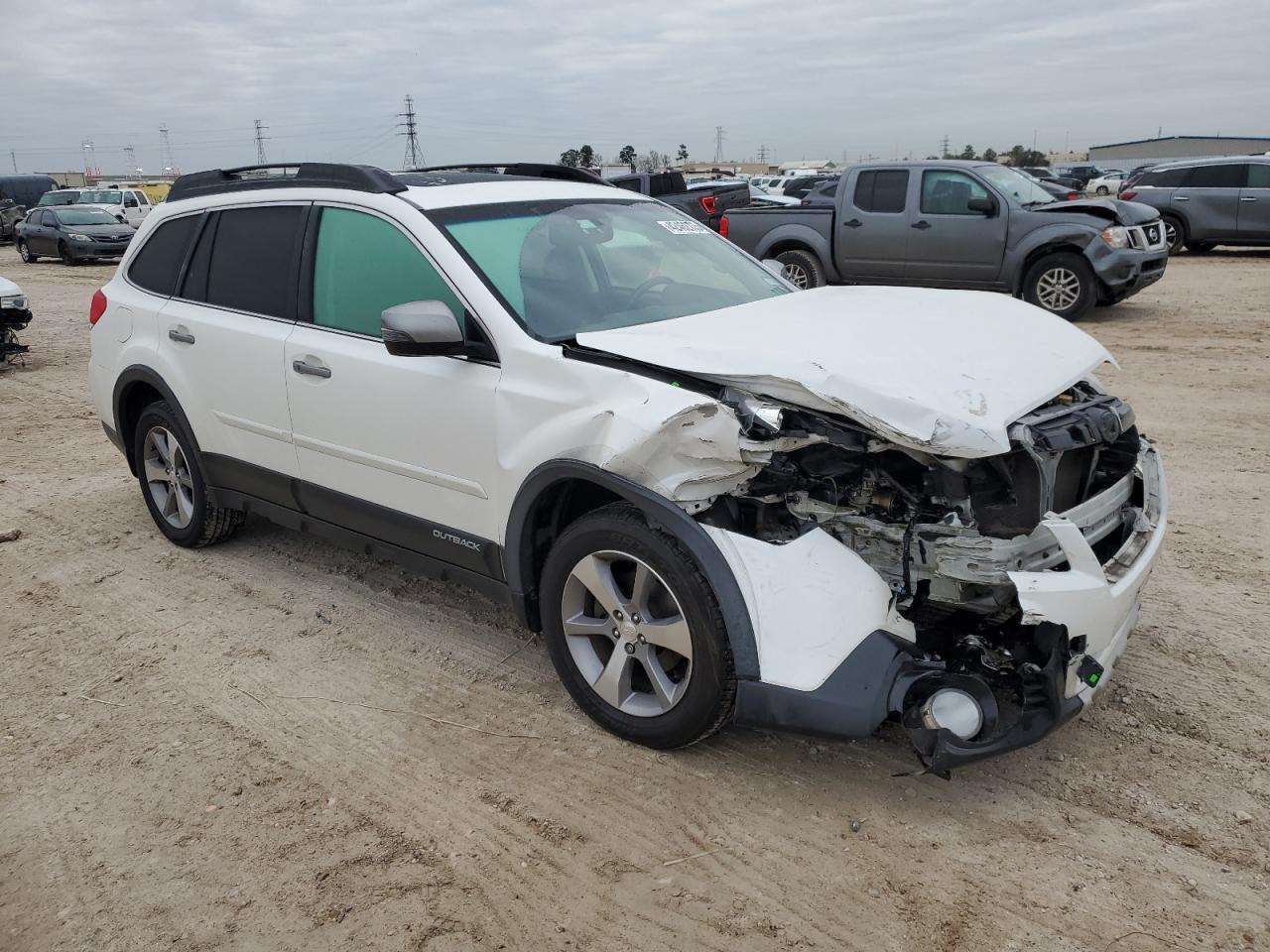 2014 Subaru Outback - Image 4