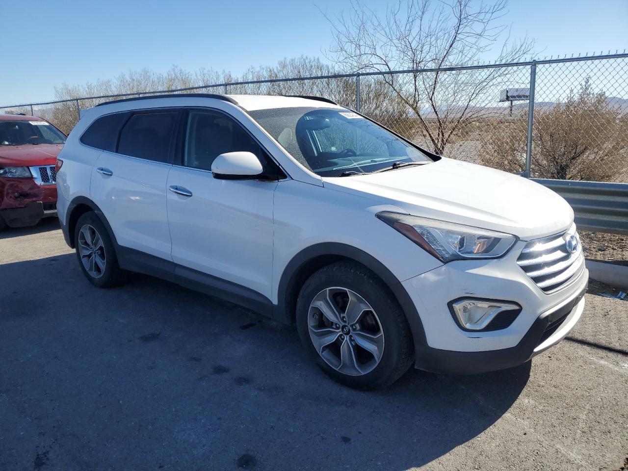 2015 Hyundai Santa Fe - Image 4