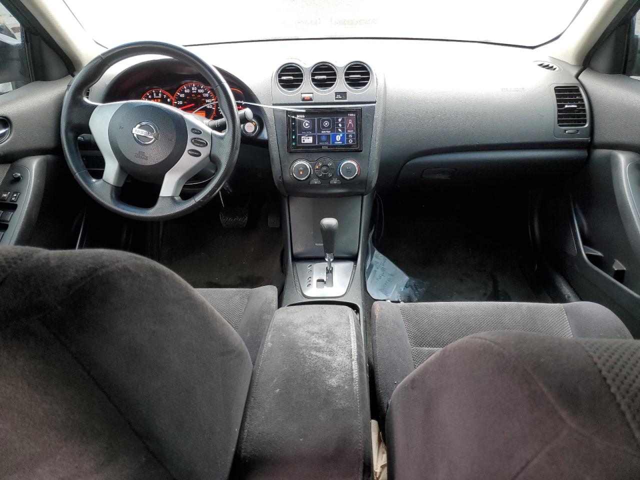 2009 Nissan Altima - Image 8