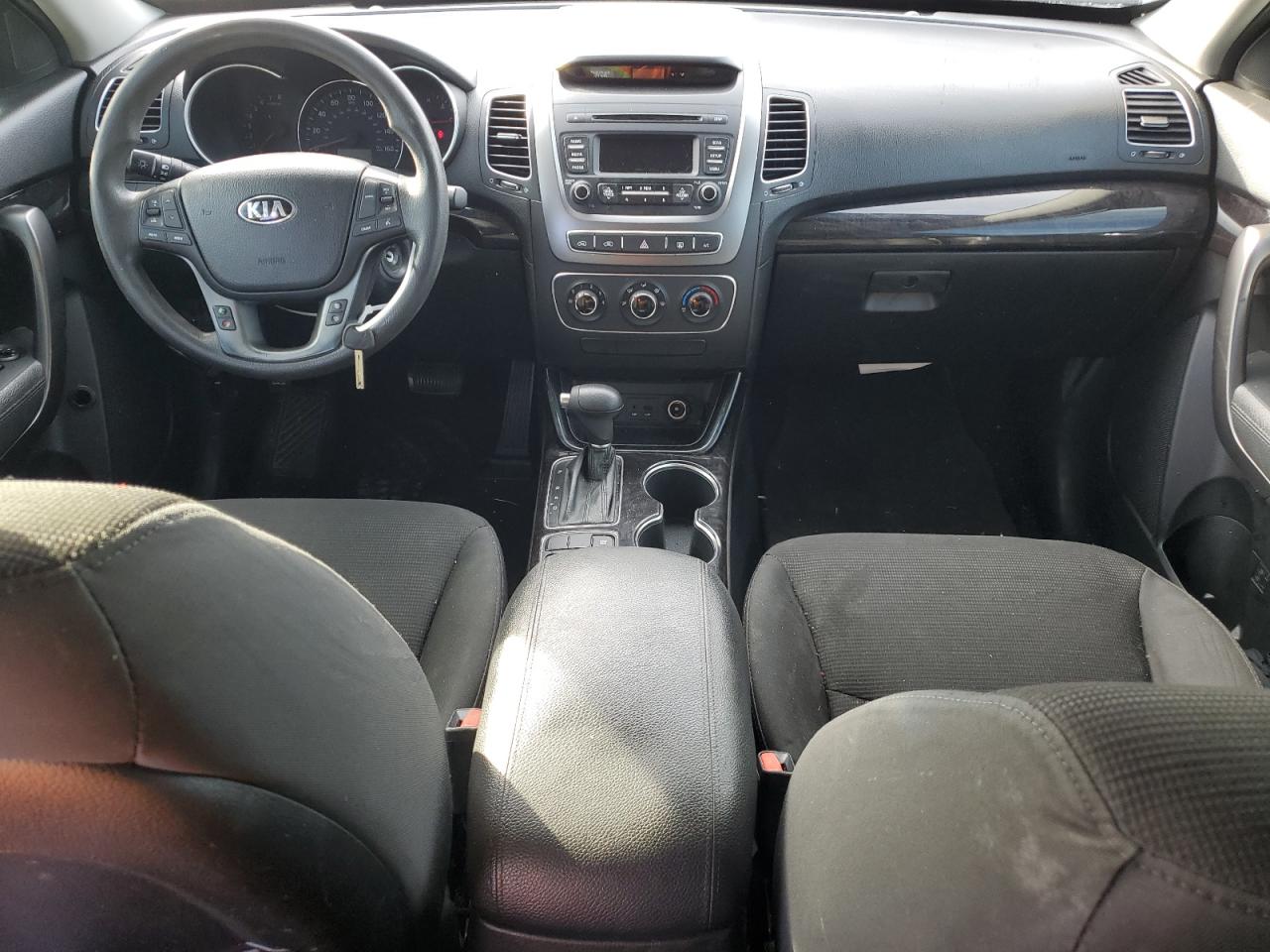 2015 Kia Sorento - Image 8