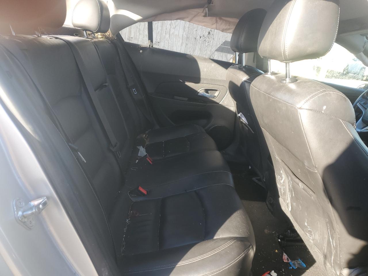 2016 Chevrolet Cruze - Image 11