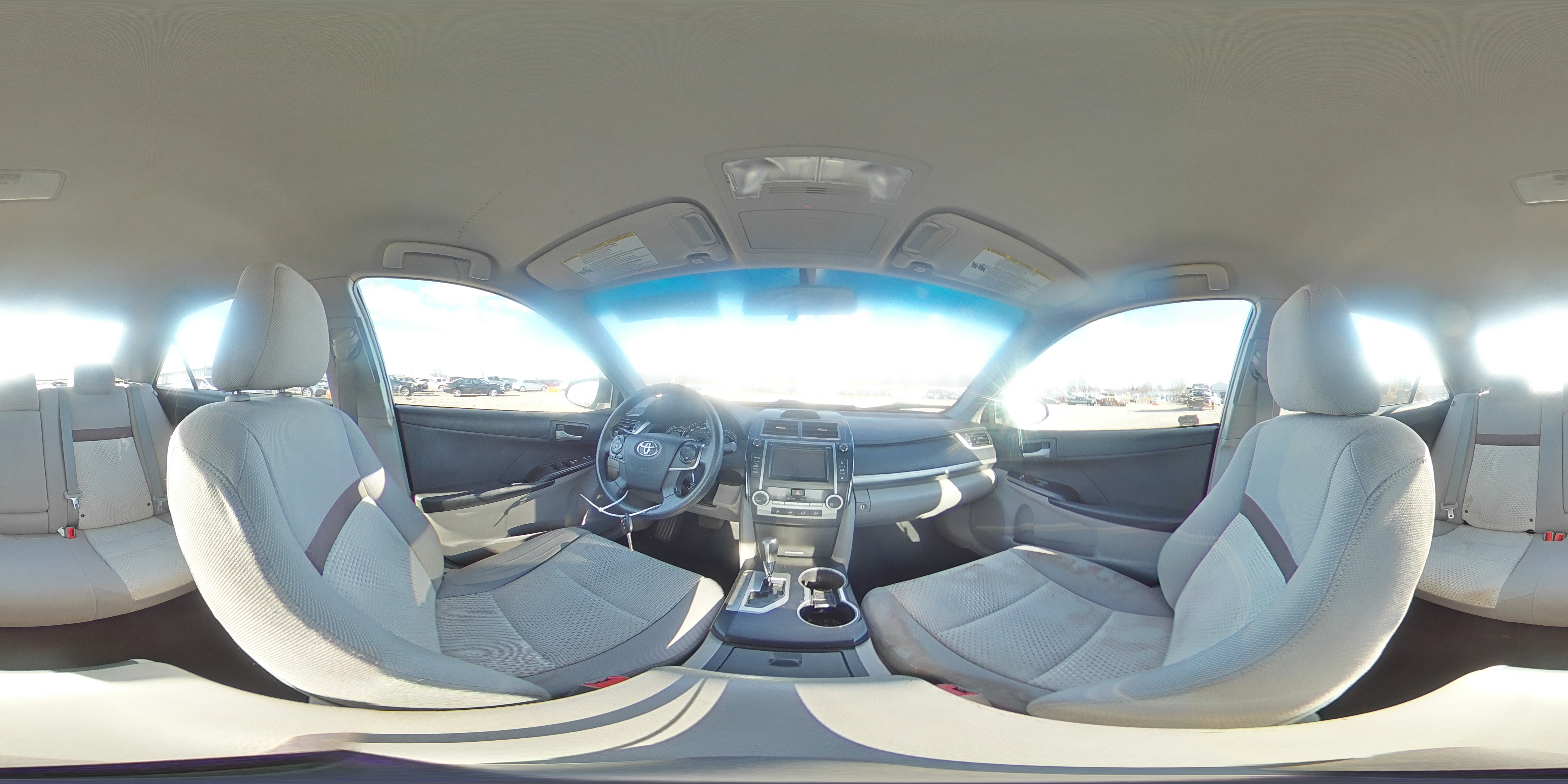 2012 Toyota Camry - Image 13
