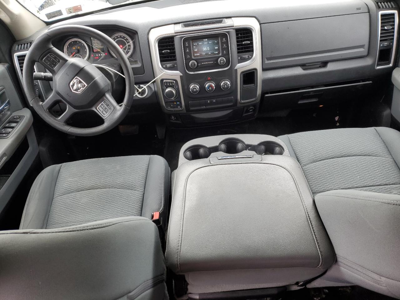 2016 RAM 1500 - Image 8